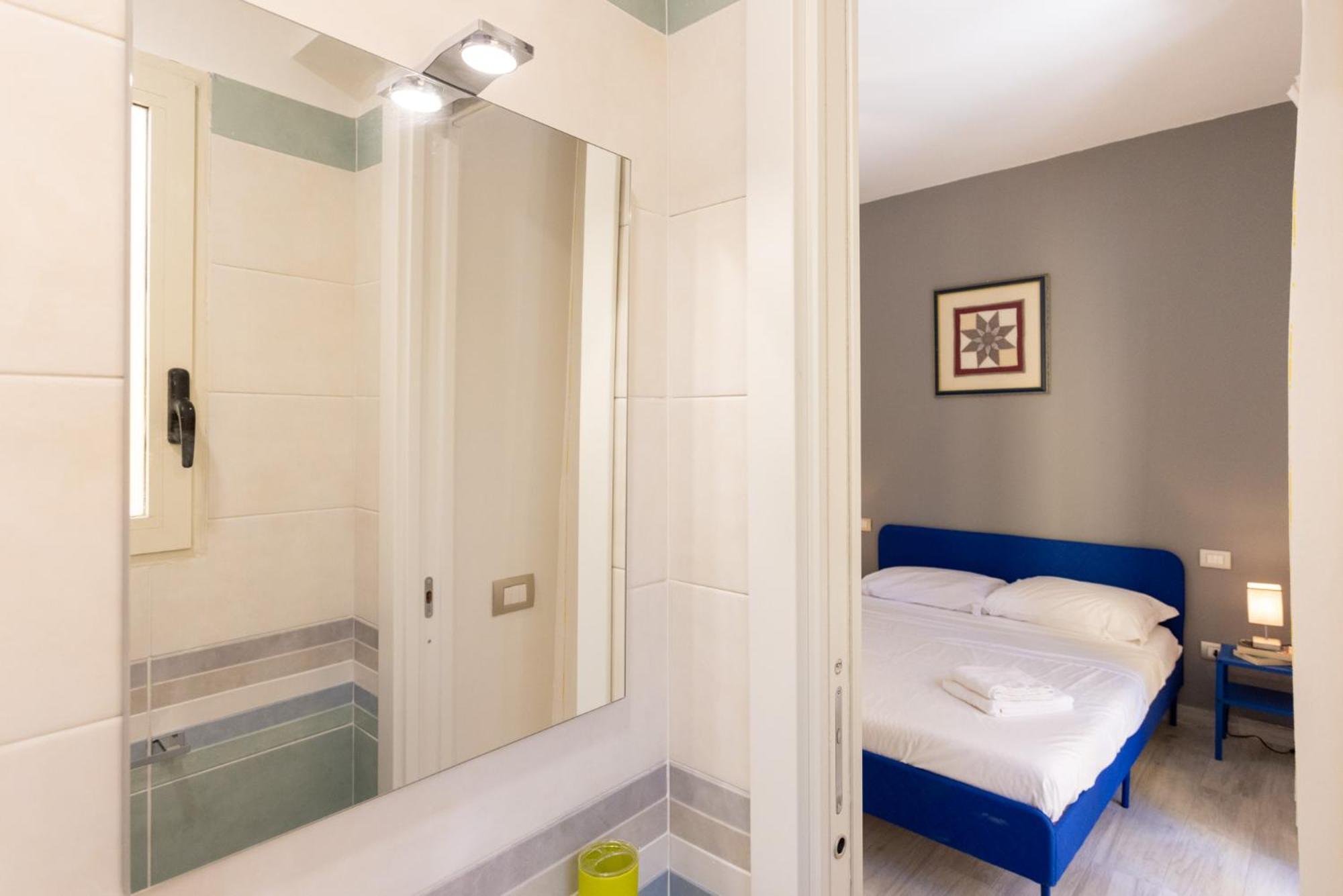 Ninetta A Foria Apartment Napoli Bagian luar foto